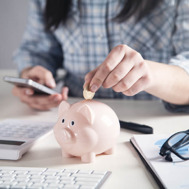 Financiación egresados uniminuto Alcancía y calculadora